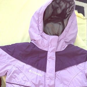 Excellent, Columbia snow pants and coat. Size 2T